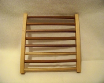 Small Wooden Cooling Rack