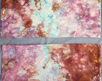Ice-Dyed Pinks & Purples Pillowcase Set