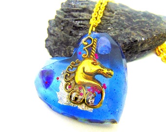Unicorn pendant heart leaf of silver and labradorite