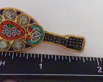 Musical instrument vintage micro-mosaic pin from Italy