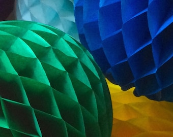 Green 12 Inch Honeycomb Tissue Paper Balls - Paper Party Decor Decoration Supplies
