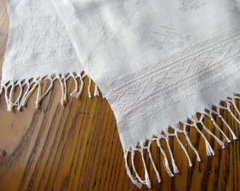 Antique Damask Show Towel, Fringed, Ivory, 36" x 22", Hand Towel, Show Towel, Damask, Vintage Decor, Irish Linen, Vintage Guest Towels
