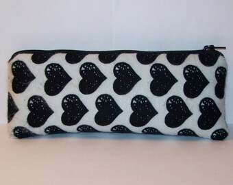 Padded Pipe Pouch, Black Heart Bag, Pipe Case, Pipe Bag, Padded Pipe Cozy, Vape Pen Case, Stoner Gift, Cute Pouch, Hipster Bag - 7.5" LARGE