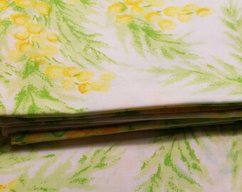 Minty Lemonade Vintage Pillowcase Set. Vintage Pillowcases. Vintage Linen. Set of 2. Standard Size.