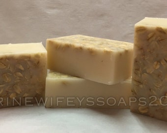 Sweet Almond Honey & Oatmeal Goats Milk Soap, Natural Soap, Goats Milk, Hand Soap, Body Soap, Face Soap, Men, Women, Kids, Soothing, Gift