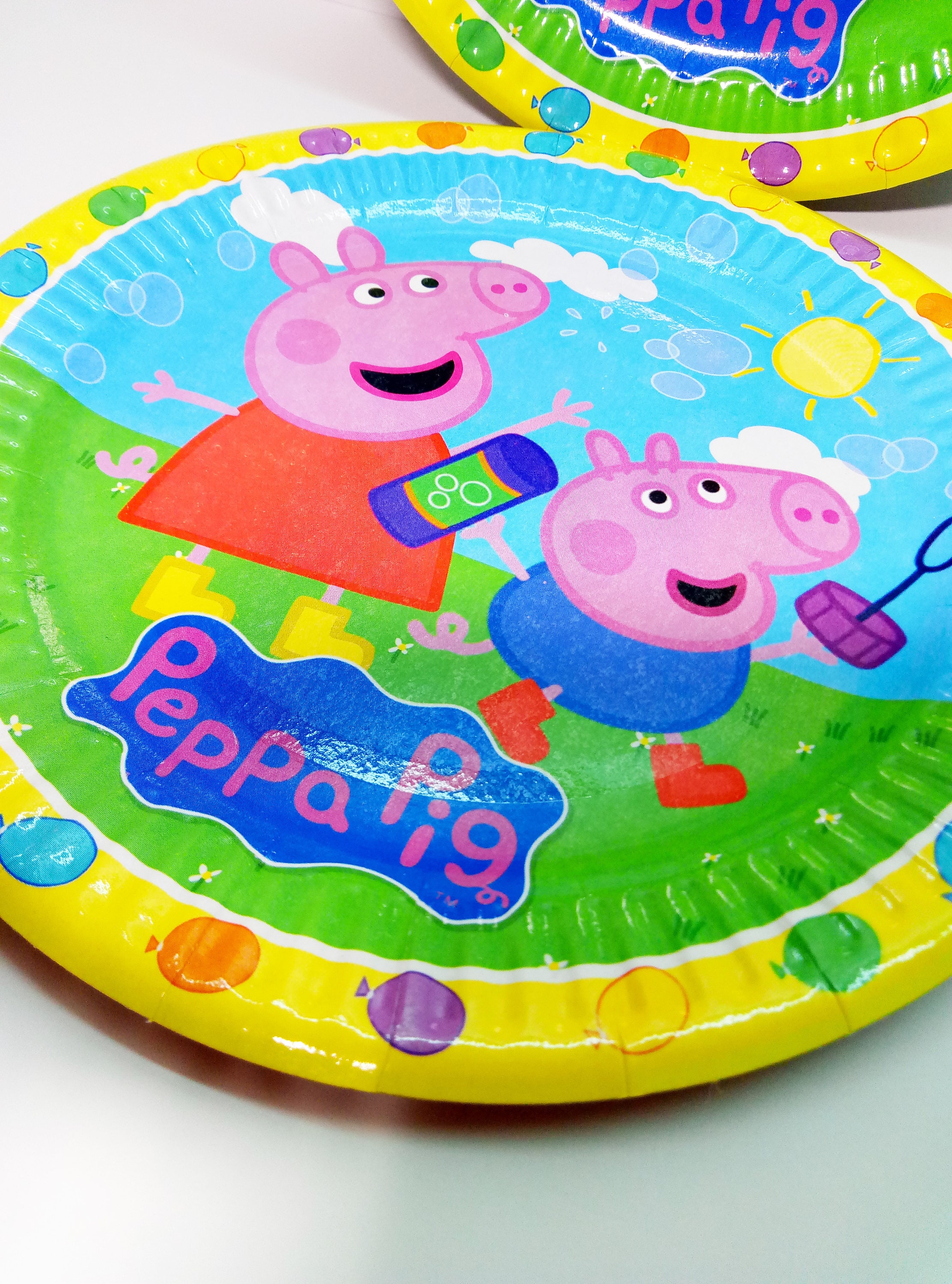 Paper plates Peppa Pig 10 pcs. Paper plates for children's holiday or