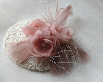Erröten Fascinator Hochzeit erröten Fascinator Elfenbein Fascinator Elfenbein erröten Fascinator Blush Haar Blume rosa Hochzeit Blume Blush Kopfband