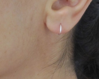 Pair of endless hoops sleepers in sterling silver, yellow or rose gold wire, nose ring