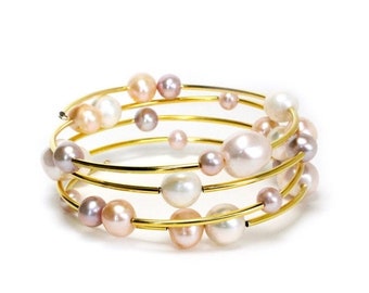Clearance sale Peach pink blush lilac and white pearl gold memory wire bracelet