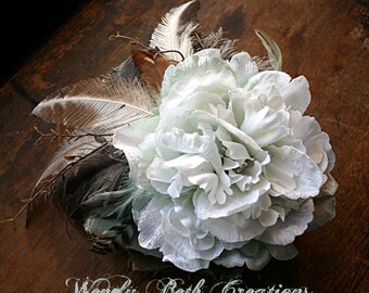 Minty Keen Hair Clip Fascinator - Renaissance, Festival, Wedding, Belly Dance, Tribal Fusion, Prom, Hair Garden, Burlesque, White, Green