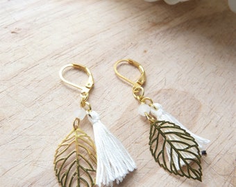 Gold leaf and white tassel Bohemian earring