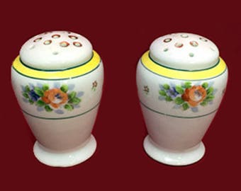 Vintage 'Made in Japan' Salt & Pepper Shakers