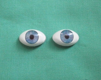 acrylic doll eyes blue, lansshape/ paperweight/Vintage/expressive