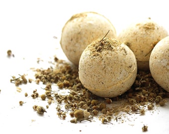 Chamomile Bath Bomb/ Bath fizzy / Gift for her