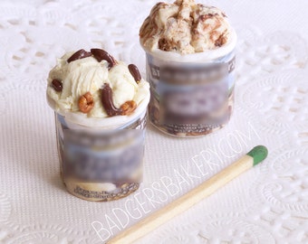 ICE CREAM Tub Miniature, Any Custom Flavor, BJD Food Prop, 1/6, 1/4, 1/3 Scale, msd, sd, yosd, Minifee, Blythe