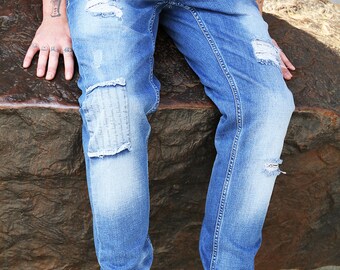 Style: Mekh Blue Distressed Slim Fit Jean