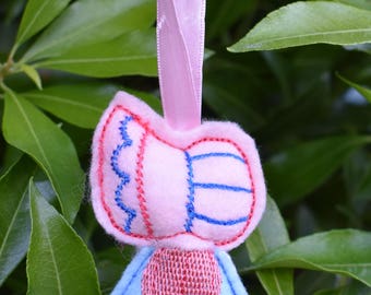Sunbonnet Sue Ornament