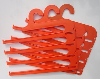 70s Plastic Hangers // Orange // Set of 3 // Flovi // Made In Denmark