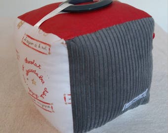 Baby sensory play cube