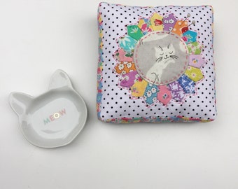 Mini Dresden Pinnie, Mini Dresden Pincushion, Kitty Pincushion, Floral Pincushion, Dresden Pincushion, Sewing, Gift Idea, Ready to Ship