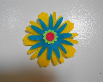 6 large felt flower magnets- glorious sunshine magnet- yellow