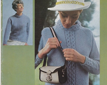 Paton's Knitting Pattern No 859 Ladies Town 'N Country in Pebble (Vintage 1970s)