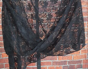 Black Lace Twisted Mobius Wrap