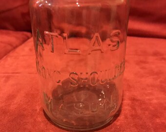 Atlas Strong Shoulder Mason Jar/ Antique/Ball Lid