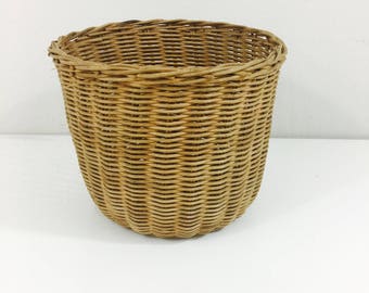 Simple Vintage Wicker Planter Basket 6"