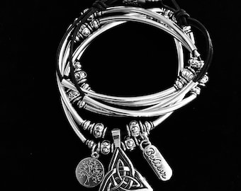 A Trinity Knot/Celtic Knot Bracelet, and can be worn as a Necklace.