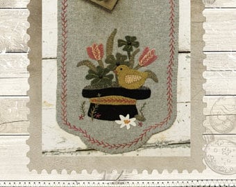 Clover and Chick Runner Penny Wool Pattern