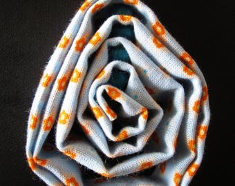 necklace, flower in the pastel painting.