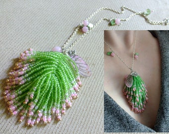 Tail tassel necklace beaded, pendant tail, green pendant boho, tassel jewelry, beaded tail necklace, boho necklace, green necklace
