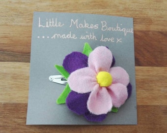 Felt flower hair clip