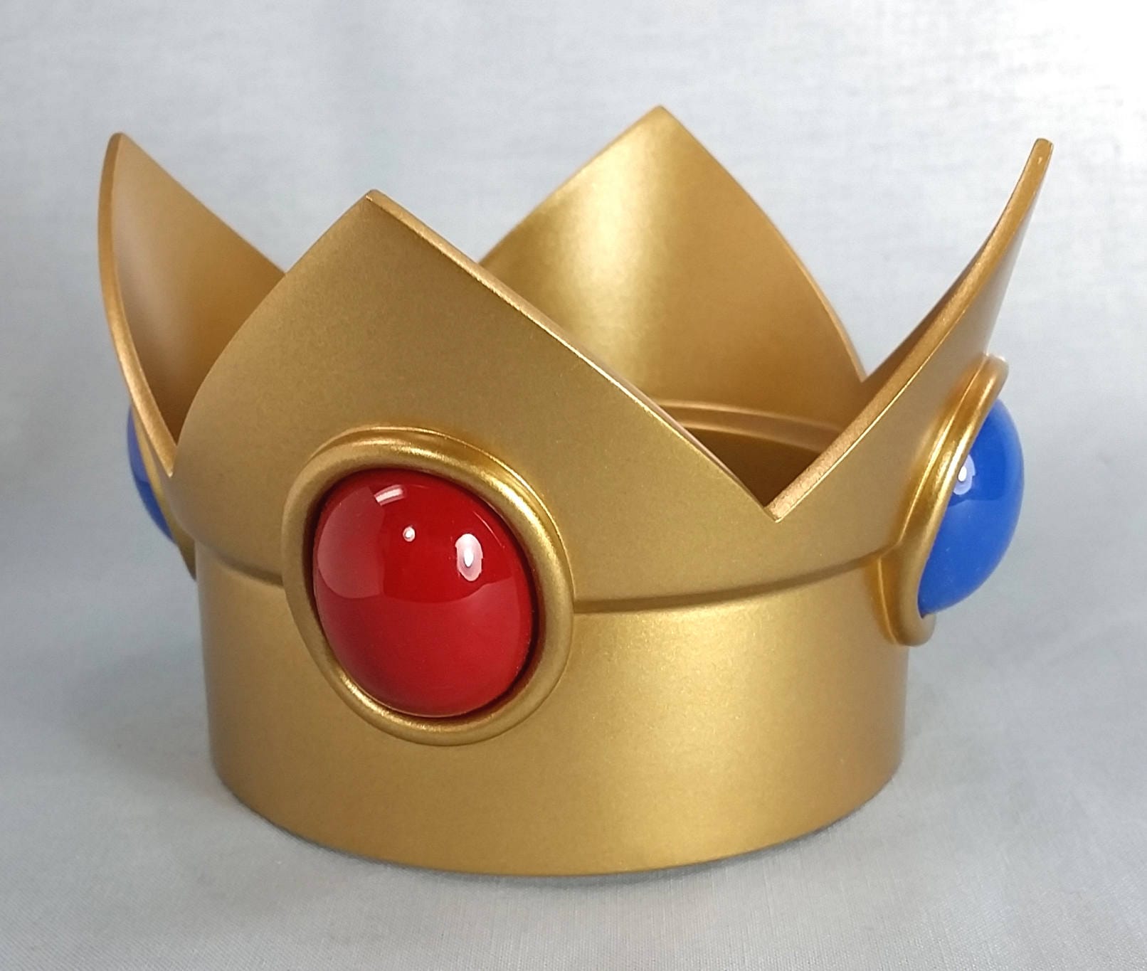 Princess Peach Crown