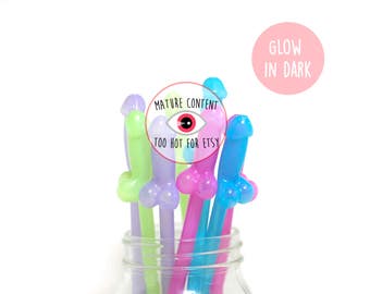 Glow in Dark Penis Straws Set of 8/ Bachelorette Party Penis Straws/ Bachelorette Penis Decor / Bridal Shower Straws