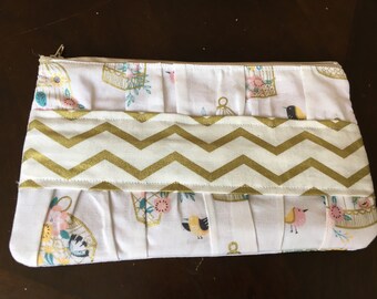 Ruffled clutch/ wristlet, ruffled wallet, ruffled coin purse, gathered clutch, gathered wallet, coin purse, zipper bag, lightweight clutch