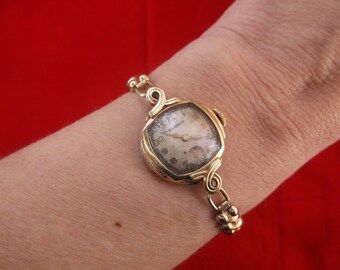 Vintage Art Deco Style 1940s Ladies Benrus Wrist Watch, 12K Yellow Gold Filled, Works intermittently Swiss Made, Larger Dial, Needs TLC