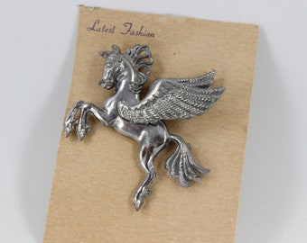 Vintage New on Card Silvertone Pegasus Broach or Pin