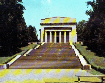 Vintage Abraham Lincoln Memorial Hodgenville, KY, Unused Postcard