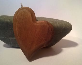 Heart pendant in Walnut