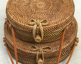 Extra Large Rattan Bag Round Bag Straw Bag L - XL size with Woven Bow, Buckle and Clip Closure Natural Handwoven Bali Ata Grass