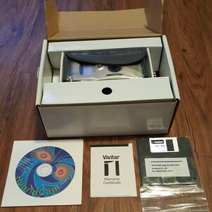 Vintage Vivatar 35mm camera with original box and instructions and software and case, Vivatar Digi 35, mint condition and works perfectly