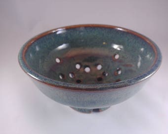 Berry bowl, berry strainer, berry colander, small strainer, small colander, pottery, ceramic strainer, ceramic colander, colander, strainer