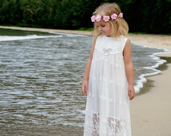 Flower girl dress, girls lace dress, rustic flower girl dress, boho flower girl dress, beach flower girl dress, girls dress, Baby lace dress