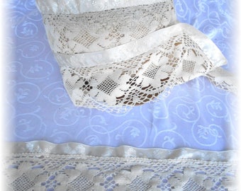 11 Yards of 5 Inch Wide Brocade Satin and Scalloped Crochet Floral Print Vintage Ivory Trim