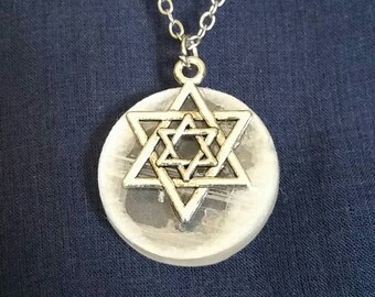 Crystal Selenite Necklace Sacred Geometry Jewelry / Spiritual Selenite Moon Merkaba Necklace / White Merkaba Star Necklace Healing Crystal