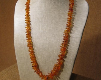 Beautiful Early Vintage Amber Necklace.