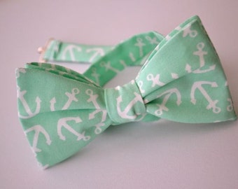 Self Tie Bow Tie, Mens Mint Bow Tie with Anchors, Mens Bow Tie, Bow Ties for Men, Wedding Bow Tie, Groomsmen Bow Tie, Nautical Wedding