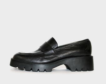 1990s Nine West Black Leather Loafers Platforms